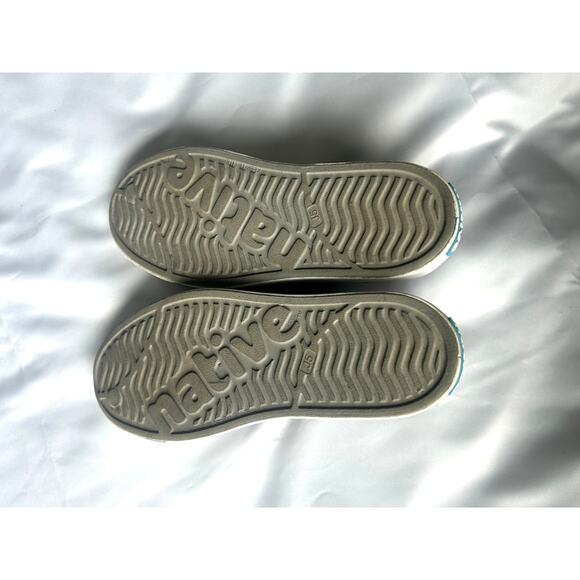 Native Jefferson Water Shoes Big Boys/Girls J5 - Picture 6 of 9